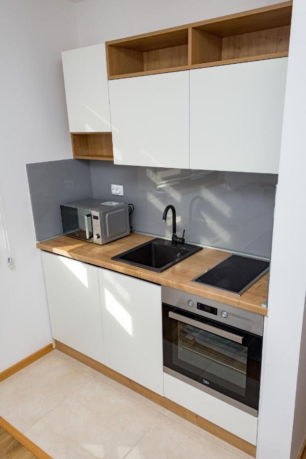 Apartmani Kamavu ยาโฮรินา ภายนอก รูปภาพ