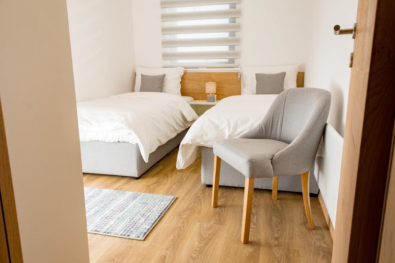 Apartmani Kamavu ยาโฮรินา ภายนอก รูปภาพ
