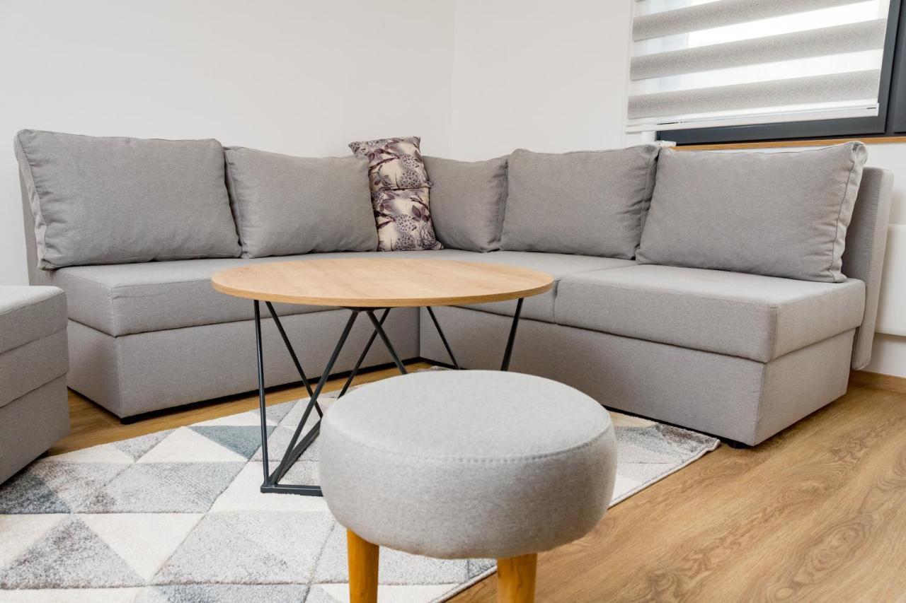 Apartmani Kamavu ยาโฮรินา ภายนอก รูปภาพ
